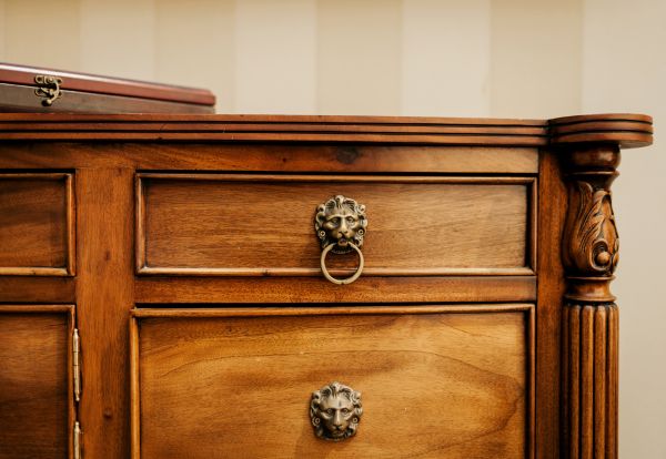 Dresser Disposal in Lake Mary