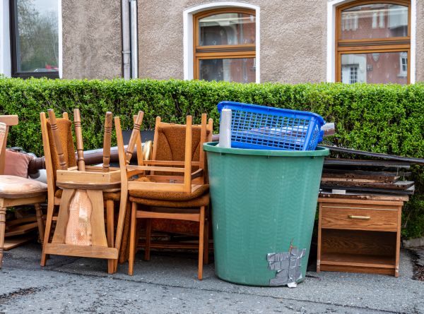 Chair Disposal Service in Lake Mary