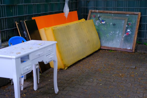 Old Furniture Disposal in Lake Mary